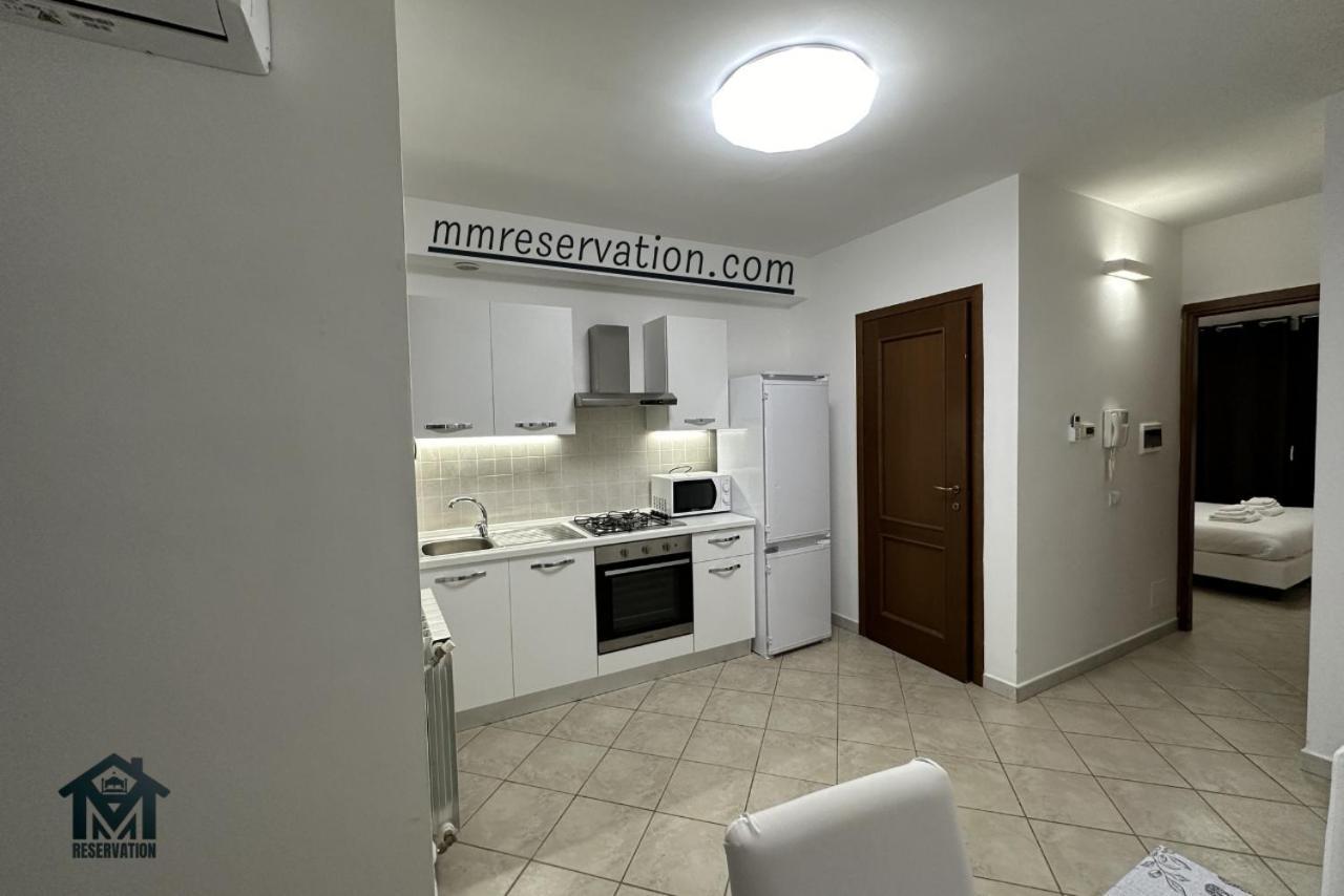 Ciclamino Appartamento Roma Infernetto Exteriér fotografie